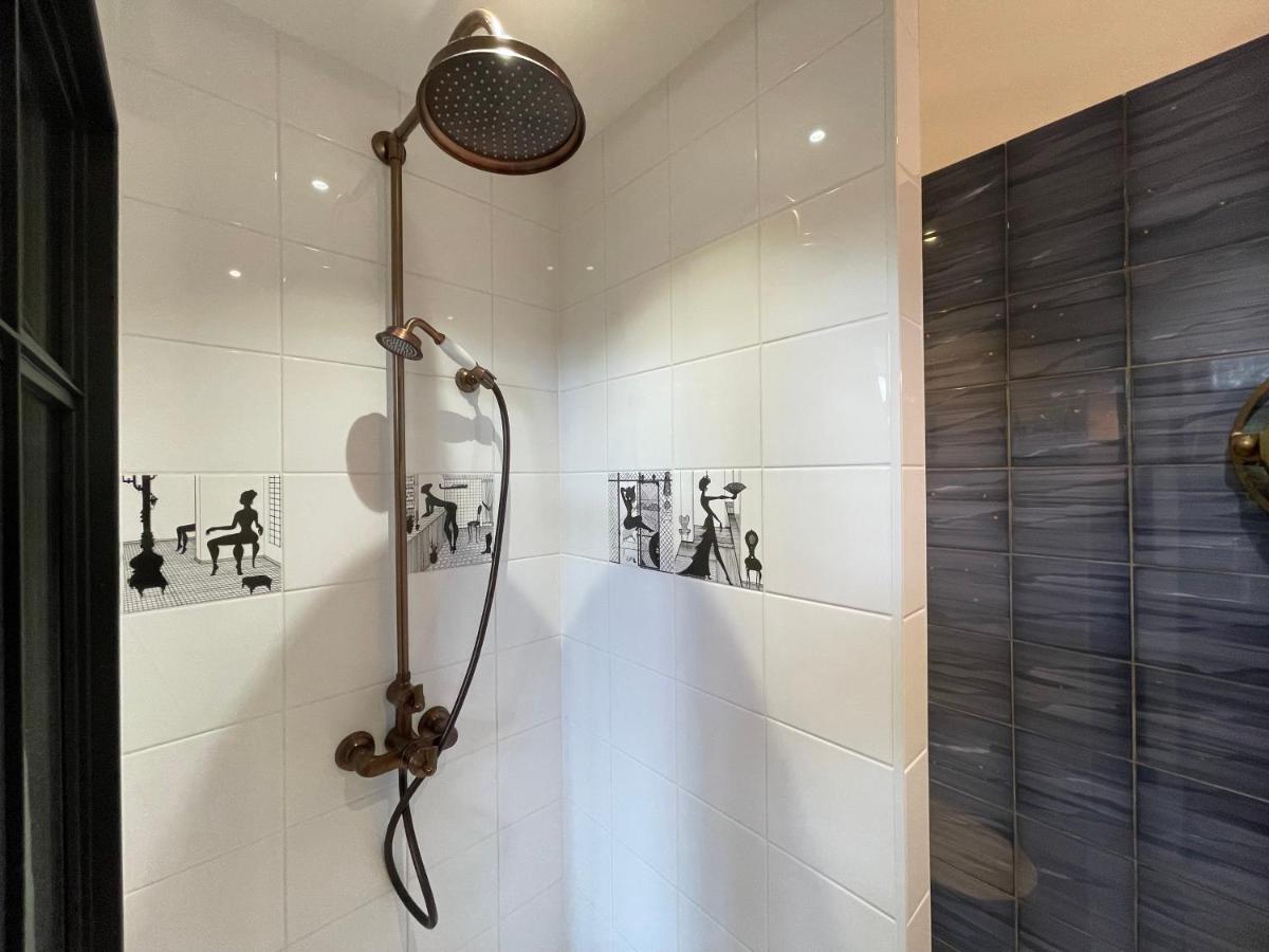 La Demoiselle De Bohardy Apartment Montrevault Bagian luar foto